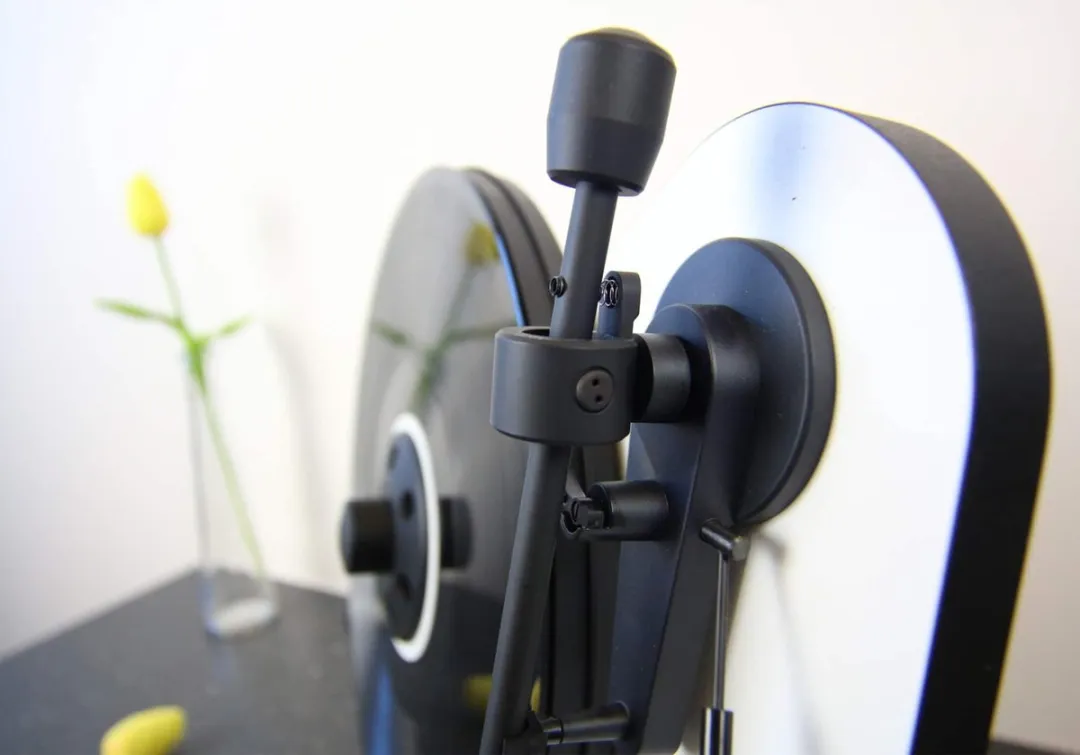 Pro-Ject VT-E R OM5e Platenspeler - Wit - afbeelding 6 van 6