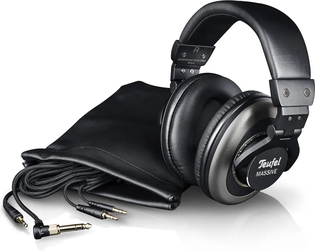 Teufel Massive Over-ear Koptelefoon 104786001 - Zwart