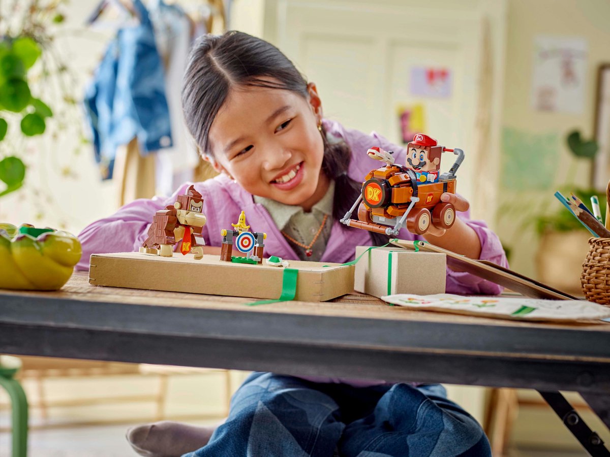 LEGO 72033 Super Mario - Mario Kart – Donkey Kong en DK Jumbo