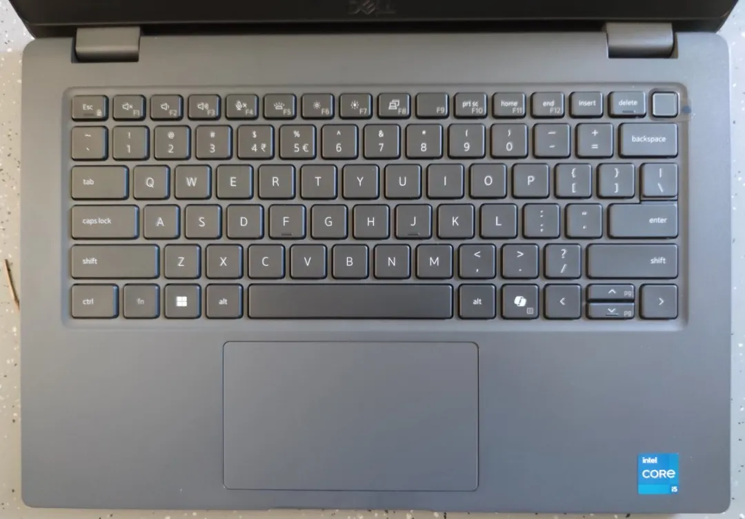 Dell Latitude 3450 i5-1335U - 16GB 256GB - Antraciet