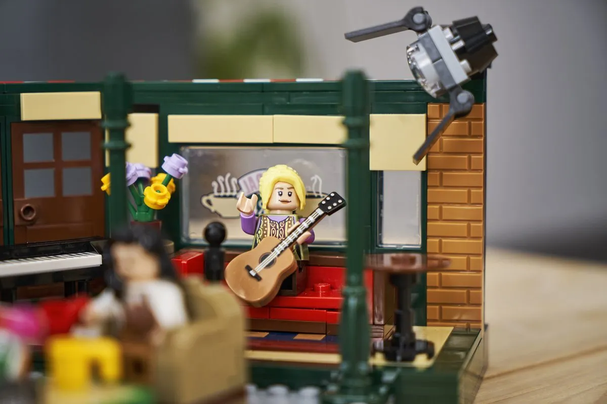 LEGO Ideas Central Perk 21319 - 1070 Stukken