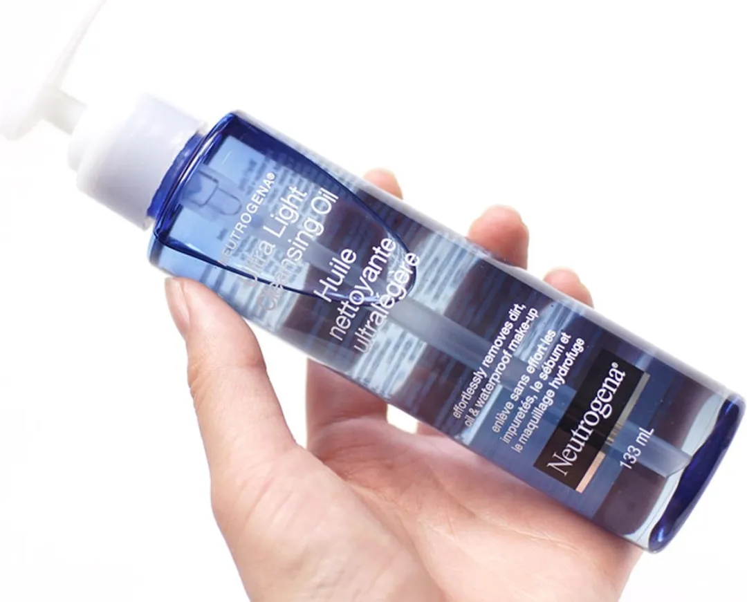 Neutrogena Ultralichte Reinigingsolie 118ml