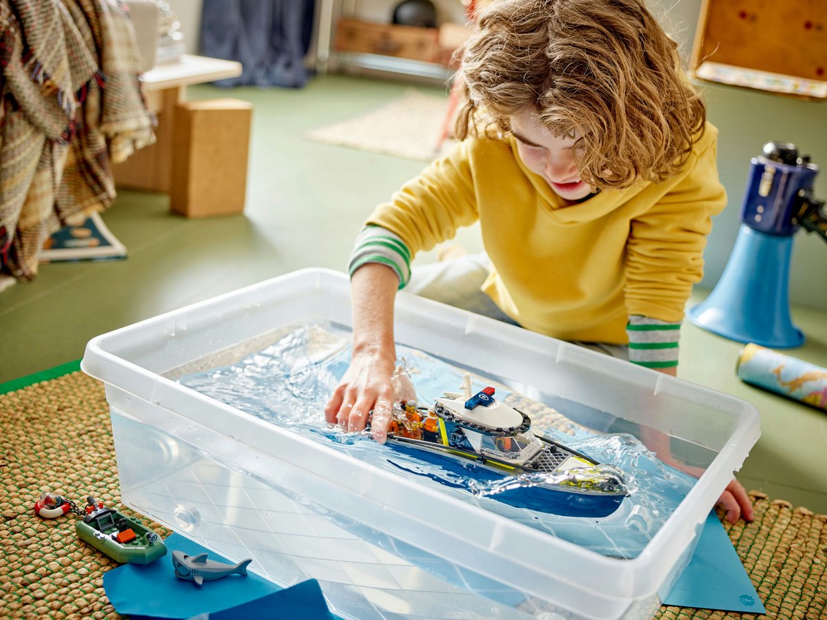 LEGO® City Achtervolging met Politieboot, Drijft Echt - 60456