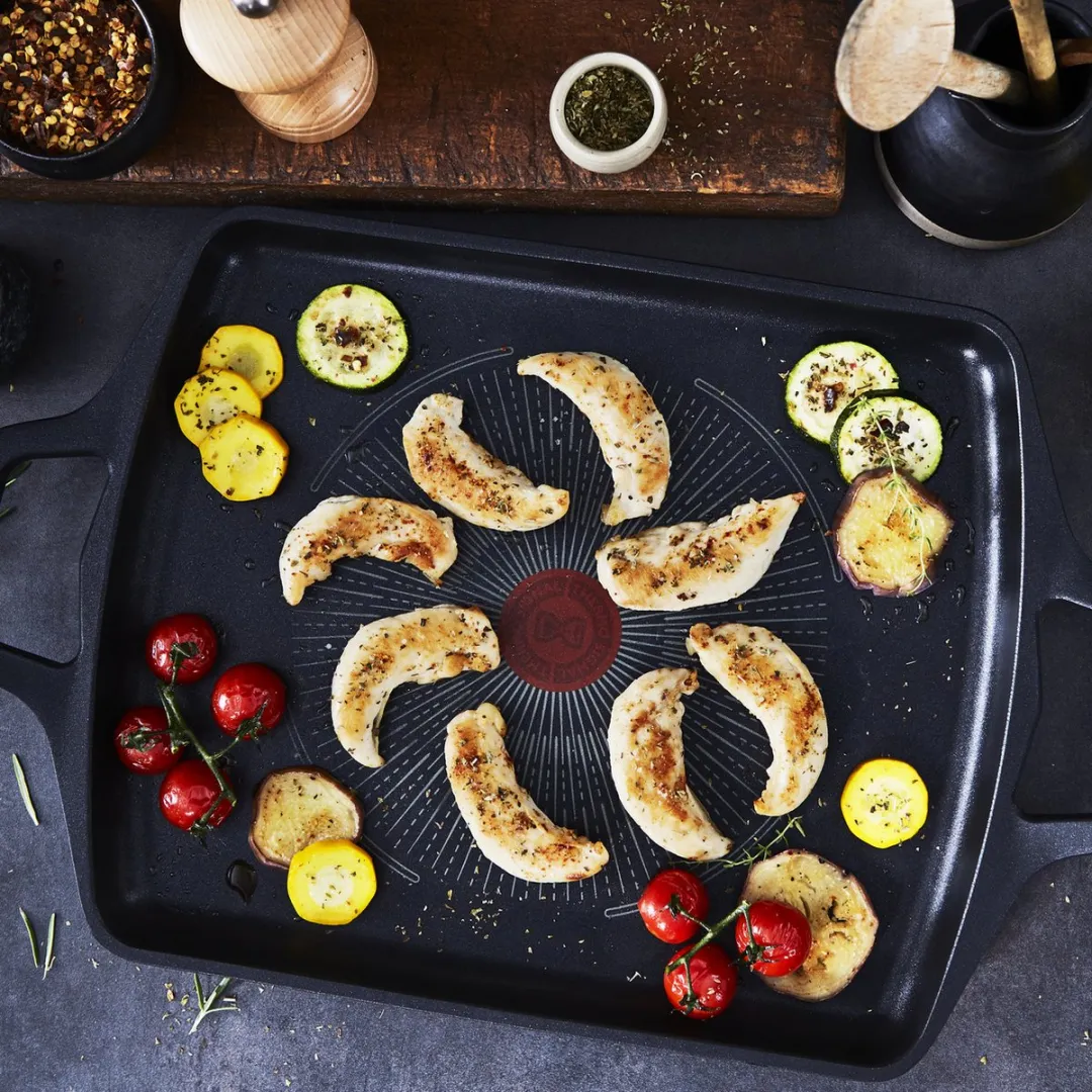 Tefal Robusto Plancha Pan 26x32cm - Inductie - Zwart