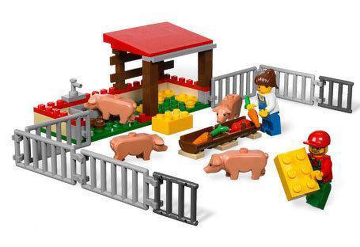 LEGO City Varkensboerderij en tractor - 7684