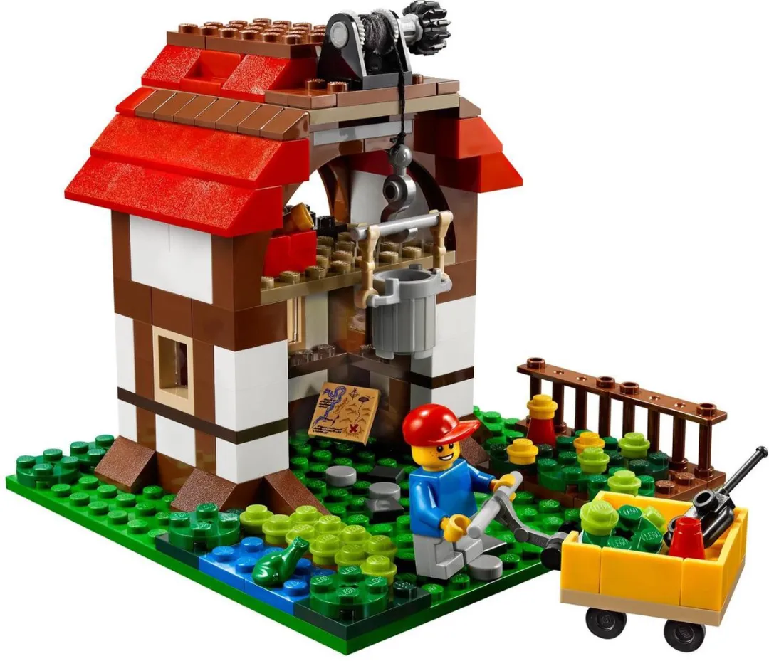 LEGO Creator Boomhuis 31010 - 352 Stukken - Multicolor