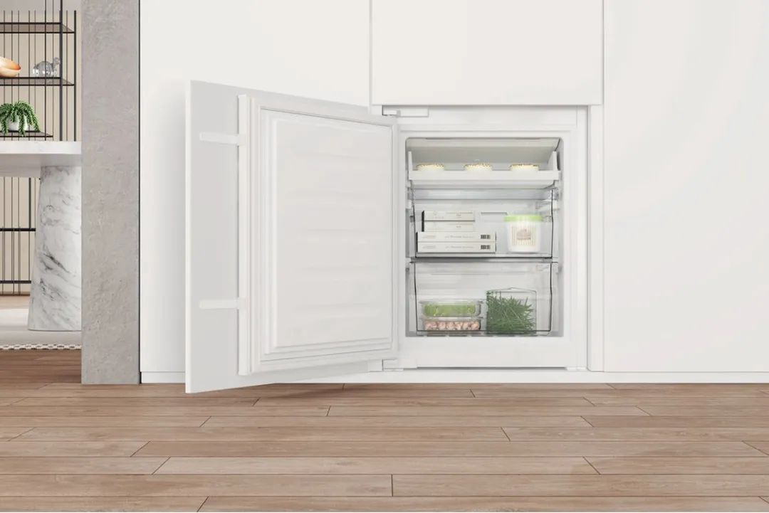 Whirlpool WHC18 T132 Inbouwkoelkast 250L - Wit