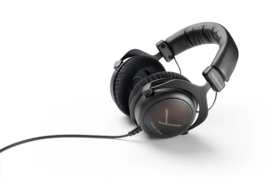 beyerdynamic TYGR 300 R Gaming Headset - Open-back - Zwart/Oranje