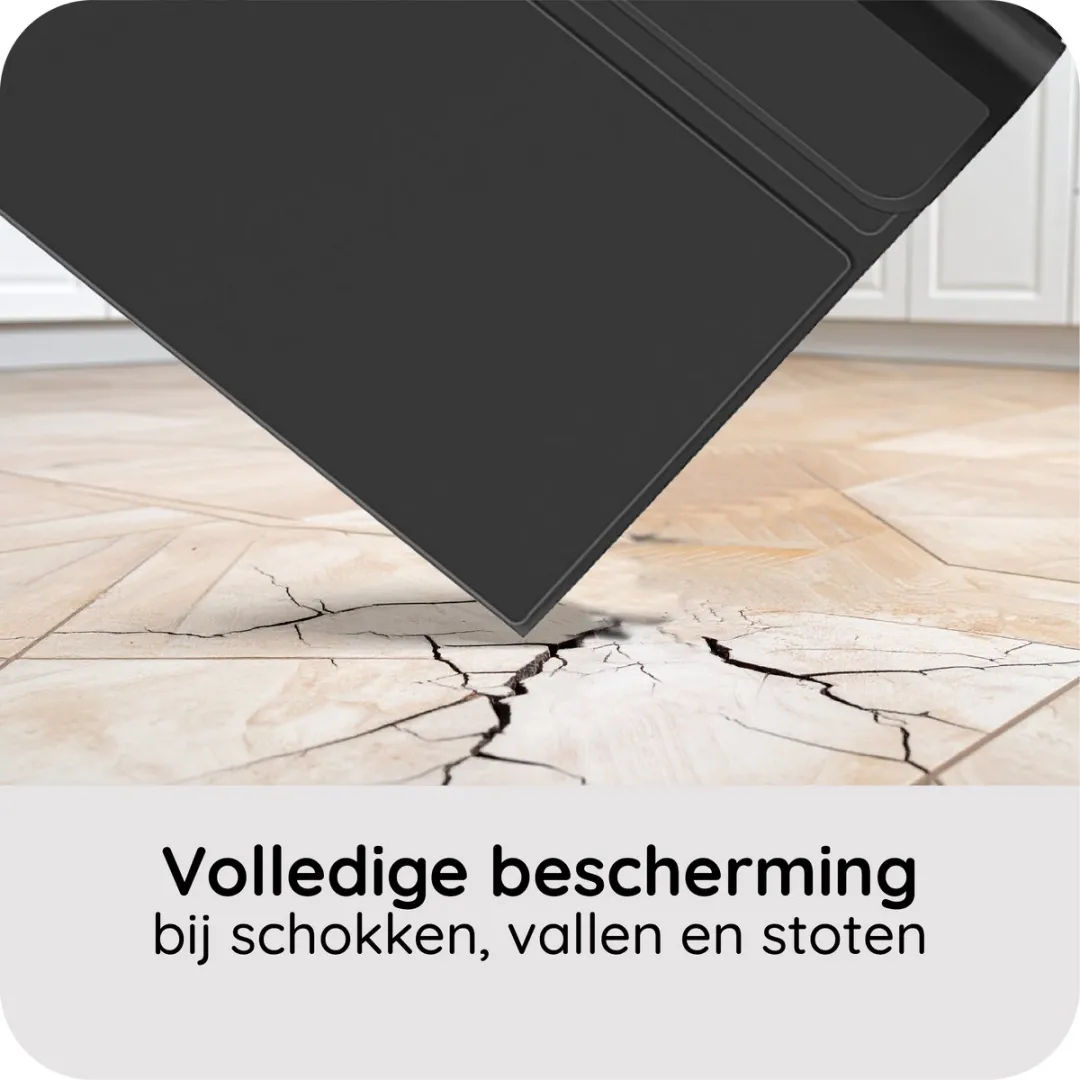 Just in Case Tablethoes met Toetsenbord - iPad Air 11" (M2/M3/M4) - Zwart