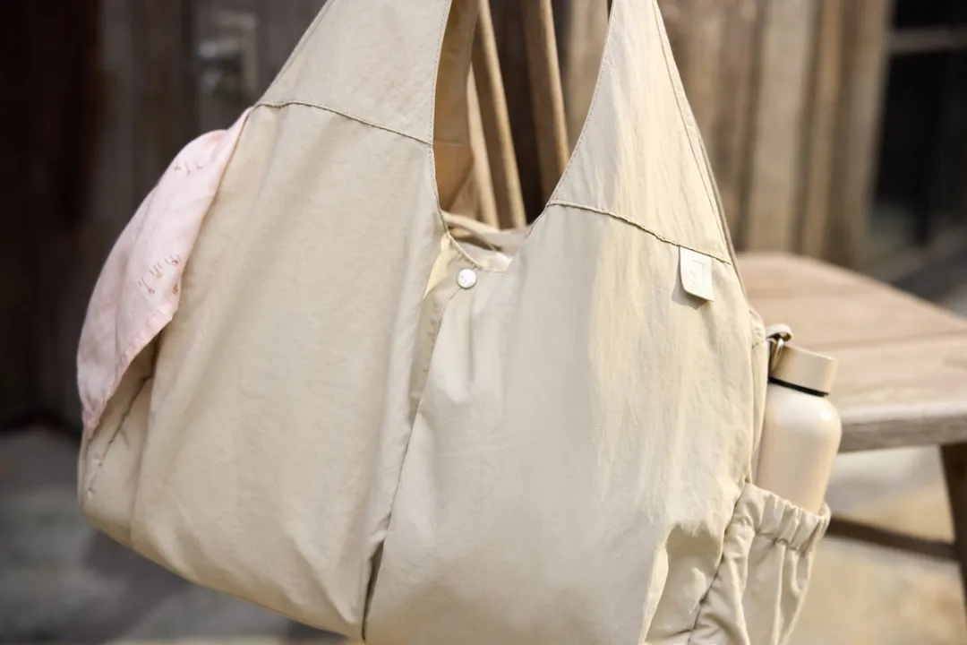 Jollein Luiertas Urban Warm Sand - Waterafstotend