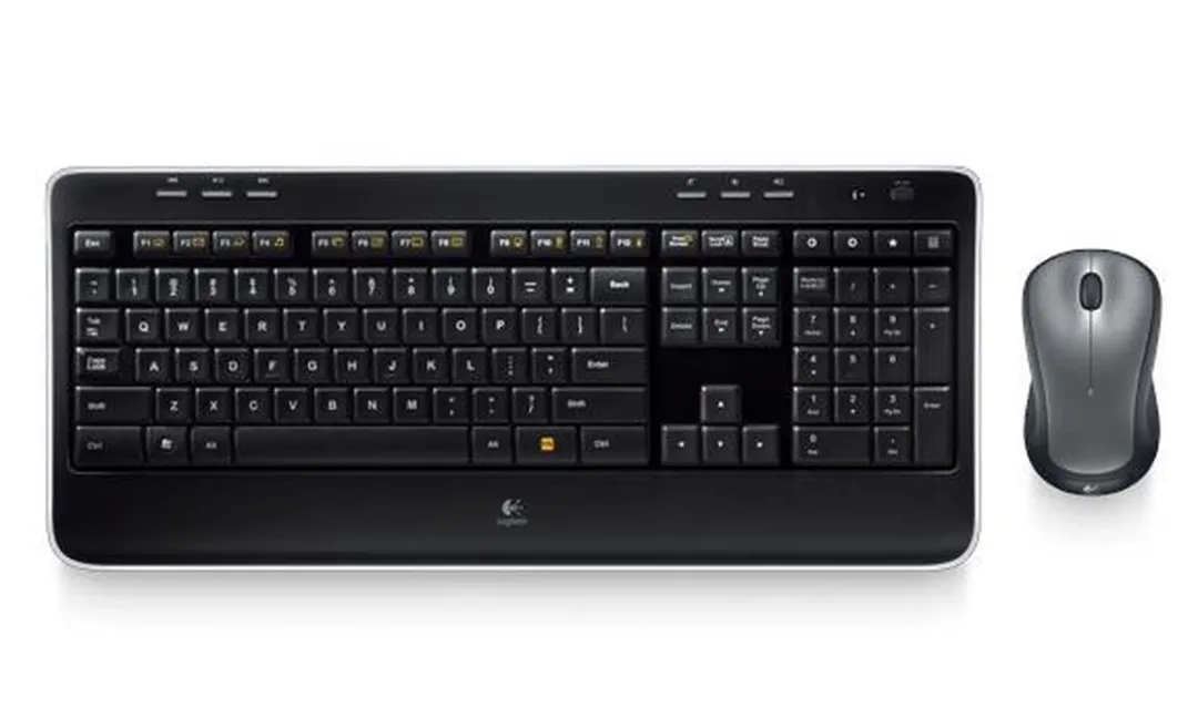 Logitech K120 Toetsenbord 920-002642 - Slovaaks - Zwart