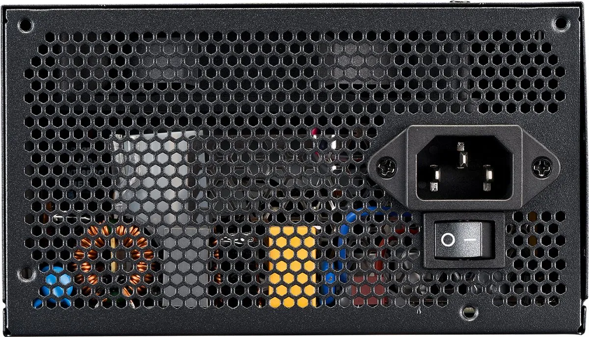 Cooler Master MWE 750W V3 Voeding - 750W - Zwart - afbeelding 6 van 6
