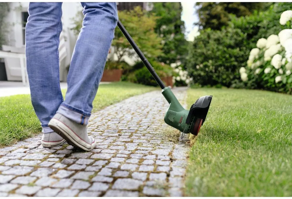 Bosch EasyGrassCut 18-26 18V Grastrimmer Set - 26cm - 2,5Ah - afbeelding 6 van 6
