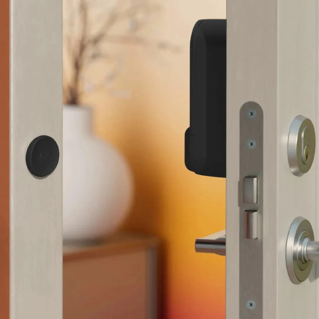 Yale Linus L2 Smart Lock Videodeurbel Alarmkit - Zwart - afbeelding 6 van 6