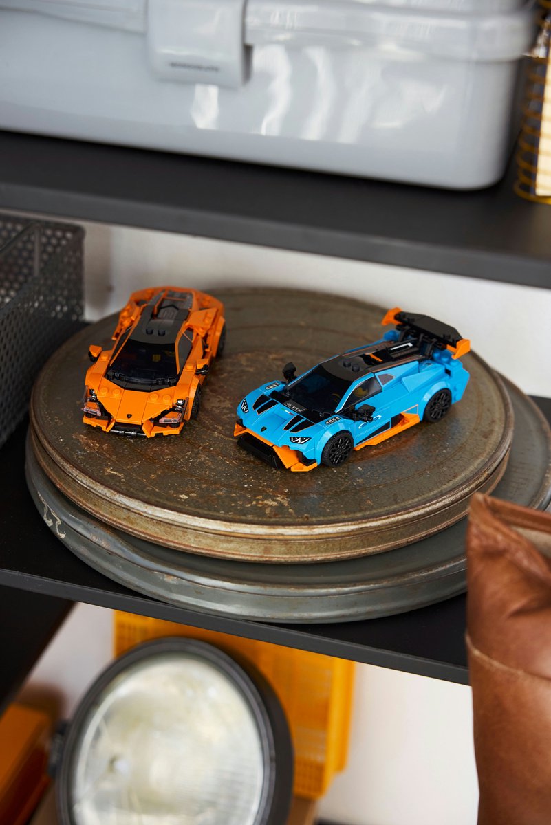 LEGO® Speed Champions Lamborghini Revuelto en Huracán STO - 77238