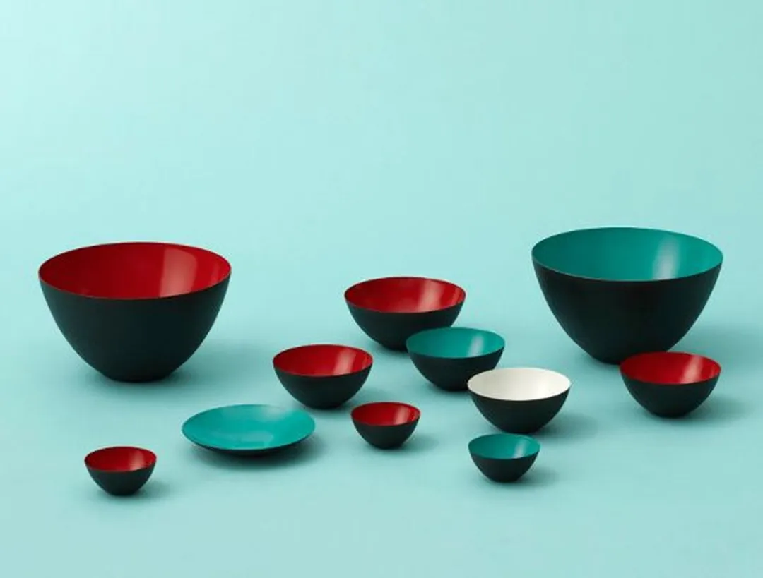 Normann Copenhagen Krenit Saladeschaal 25cm - Rood/Zwart