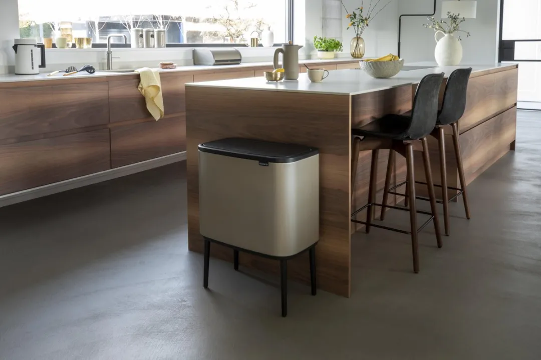 Brabantia Bo Touch Bin Prullenbak 304644 - 3x11L Metallic Gold - afbeelding 6 van 6