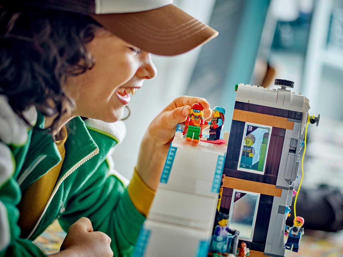 LEGO City Ski- en Klimcentrum Wintersport Speelgoed - 60366