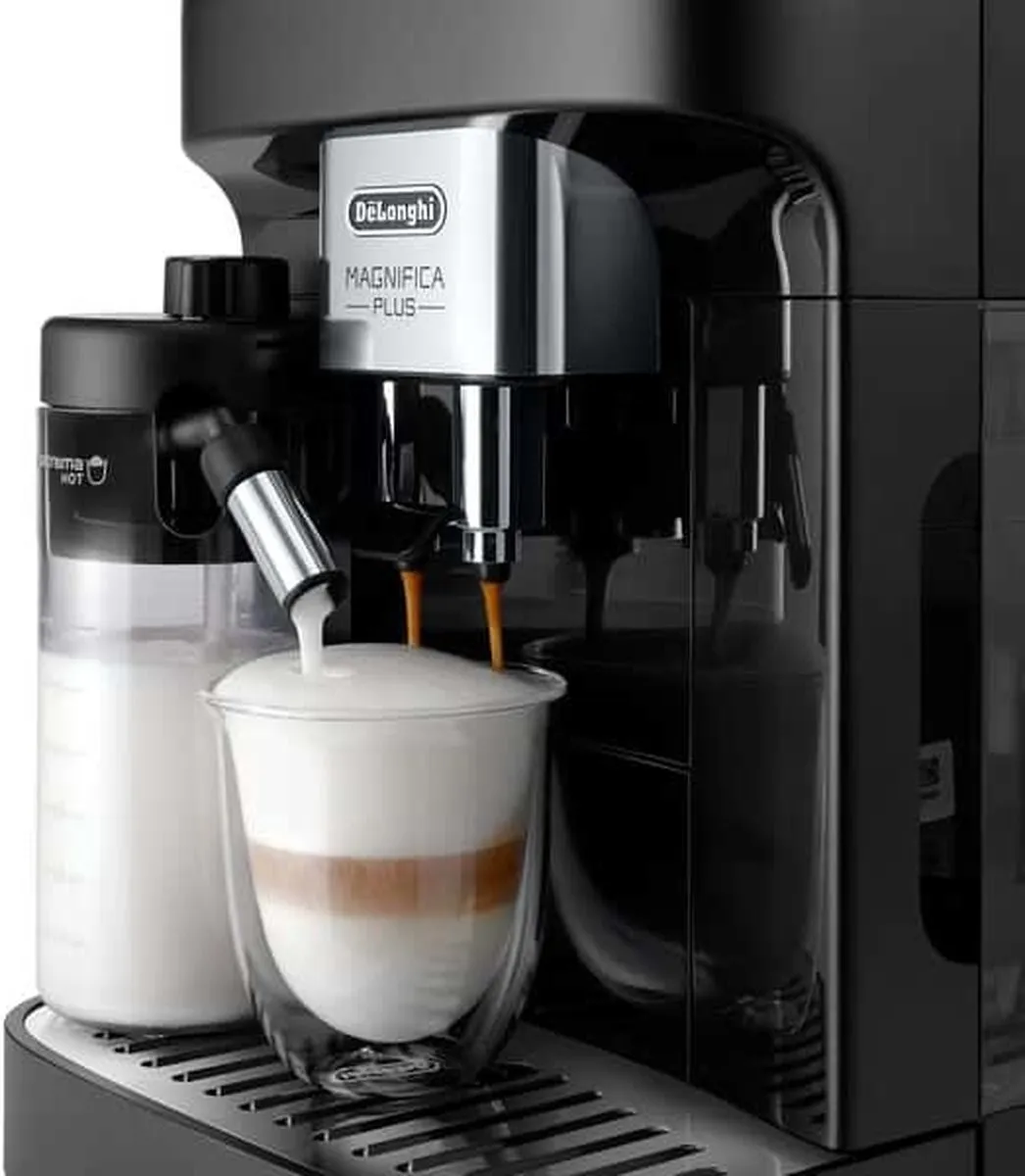 De'Longhi Magnifica Plus ECAM320.60.B Espressomachine - 1,9L - Zwart