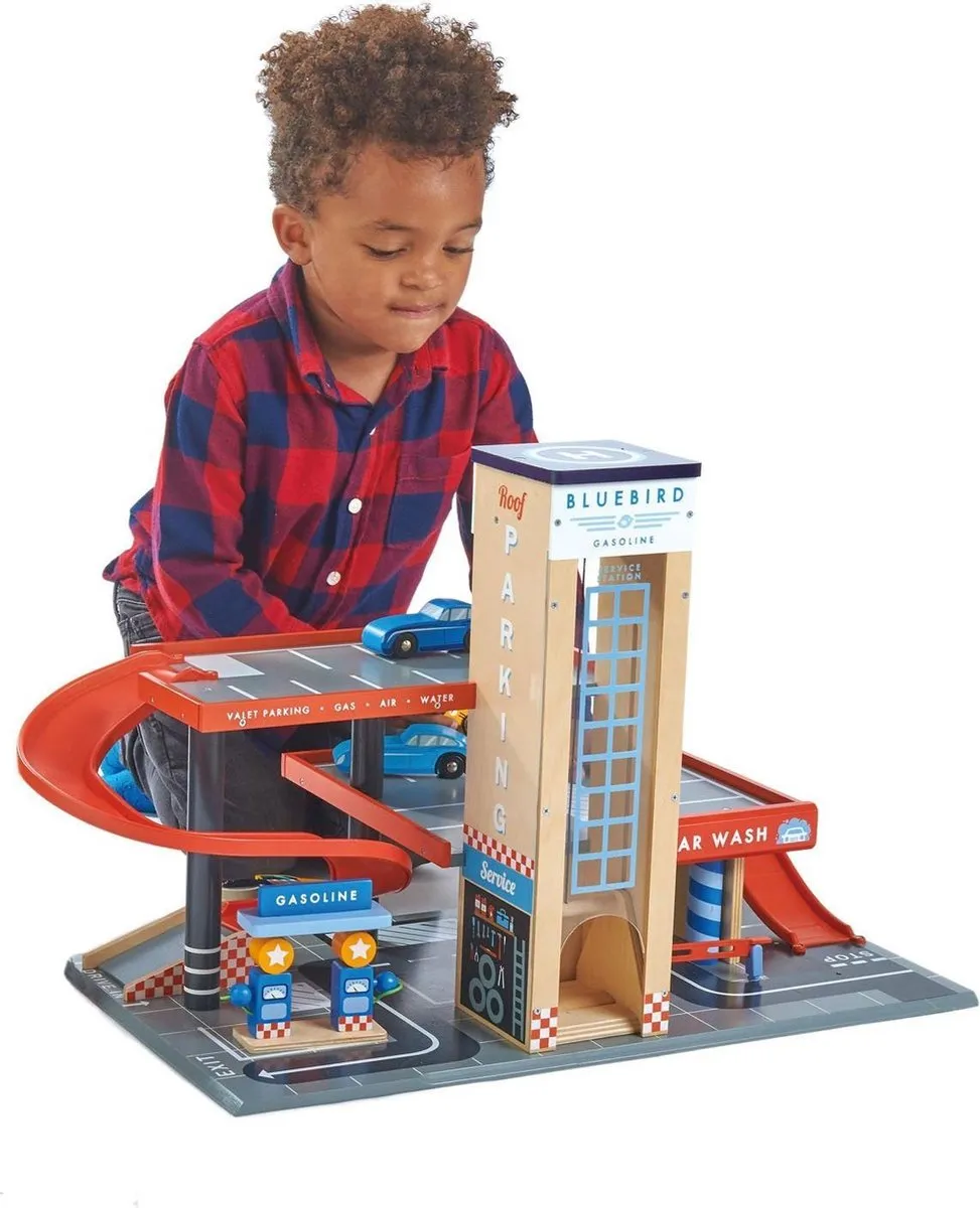 Tender Leaf Toys Garage And Service Station 4608581