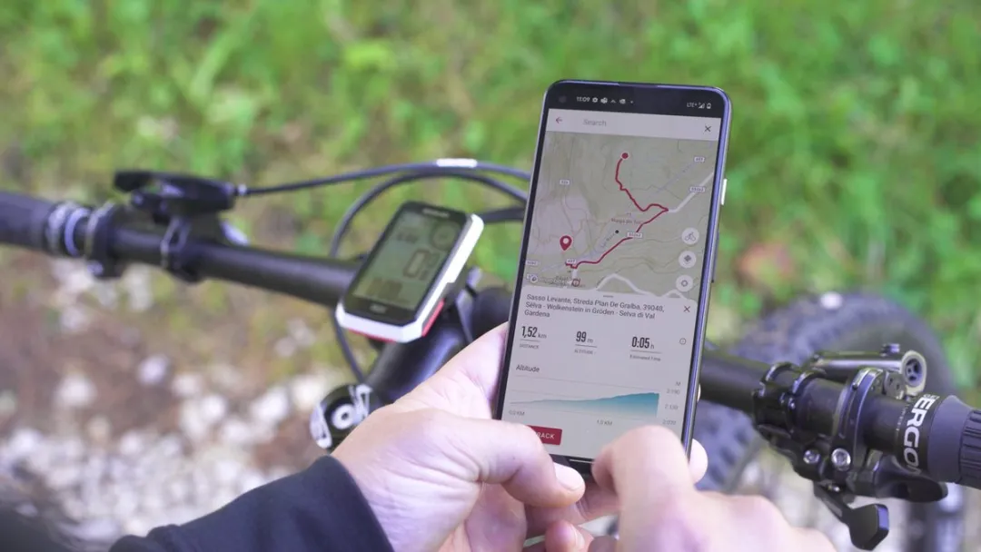 Sigma ROX 4.0 GPS HR Fietscomputer - wit