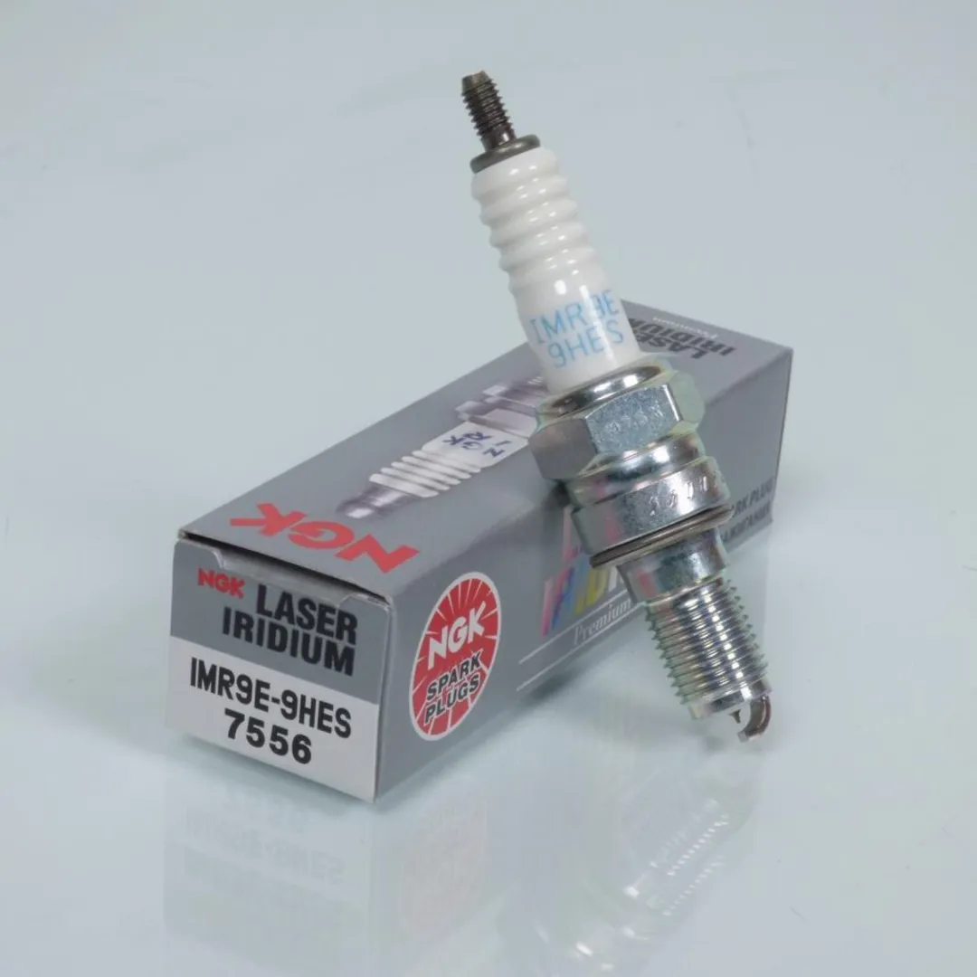 NGK IMR9E-9HES Iridium Bougie - Zilver