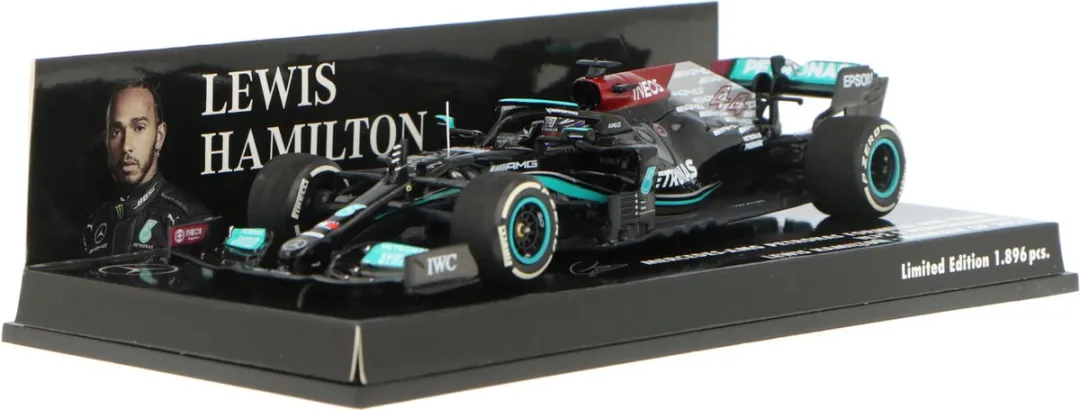 Formule 1 Mercedes-AMG Petronas F1 Team W12 E Performance #44