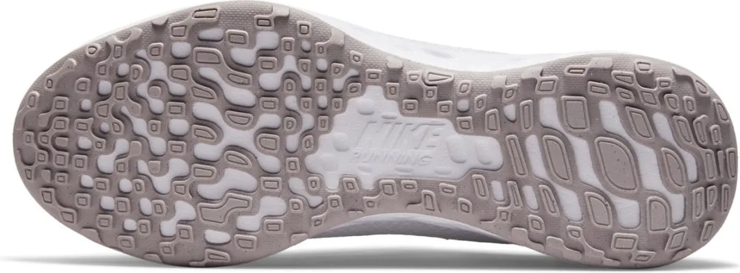 Nike Revolution 6 Next Nature Premium Sportschoenen - Maat 40.5 - Wit/Bruin