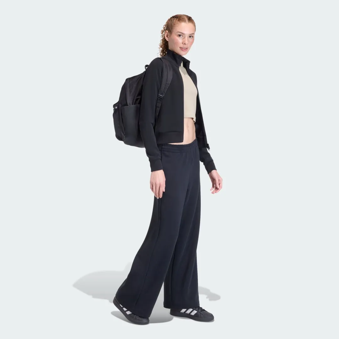 adidas Sportswear Soft Lux Slim-Fit Joggingpak KE9141 - Zwart