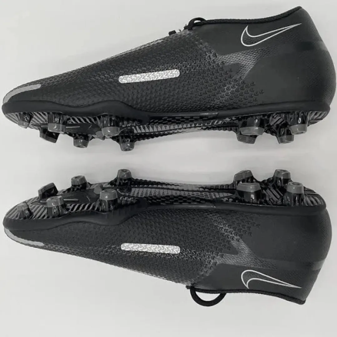 Nike Phantom GT2 Club MG - Maat 42.5 Zwart/Zilver