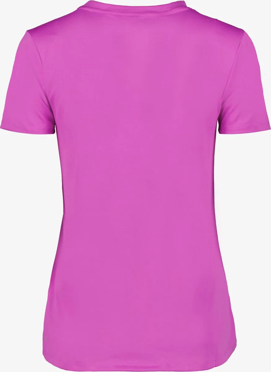 PUMA W TAD Essential V-Neck Tee - Wild Berry