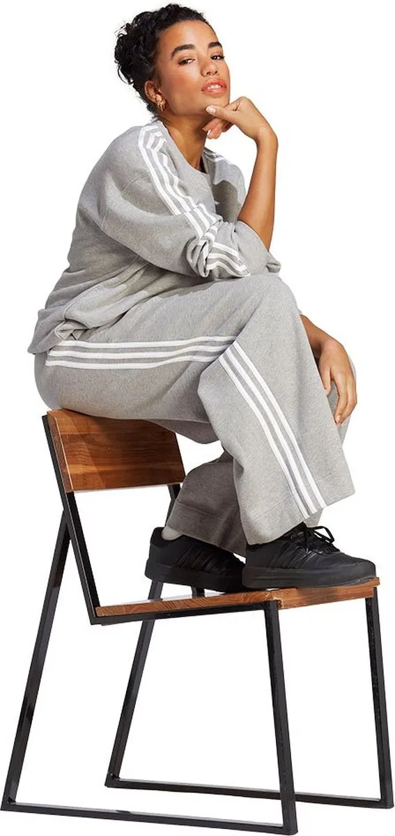 adidas Sportswear Essentials Sweatshirt Grijs - L