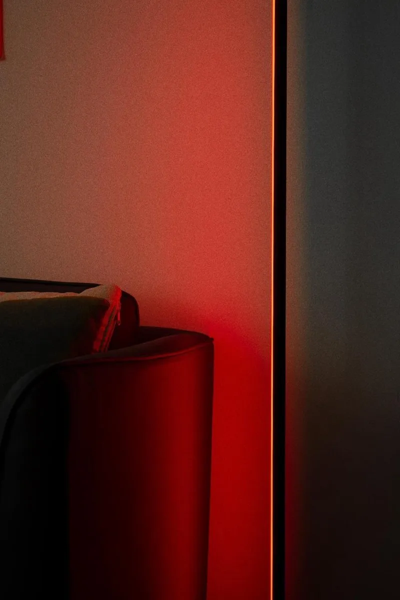 FlinQ Vloerlamp Xyro - RGB LED - Zwart