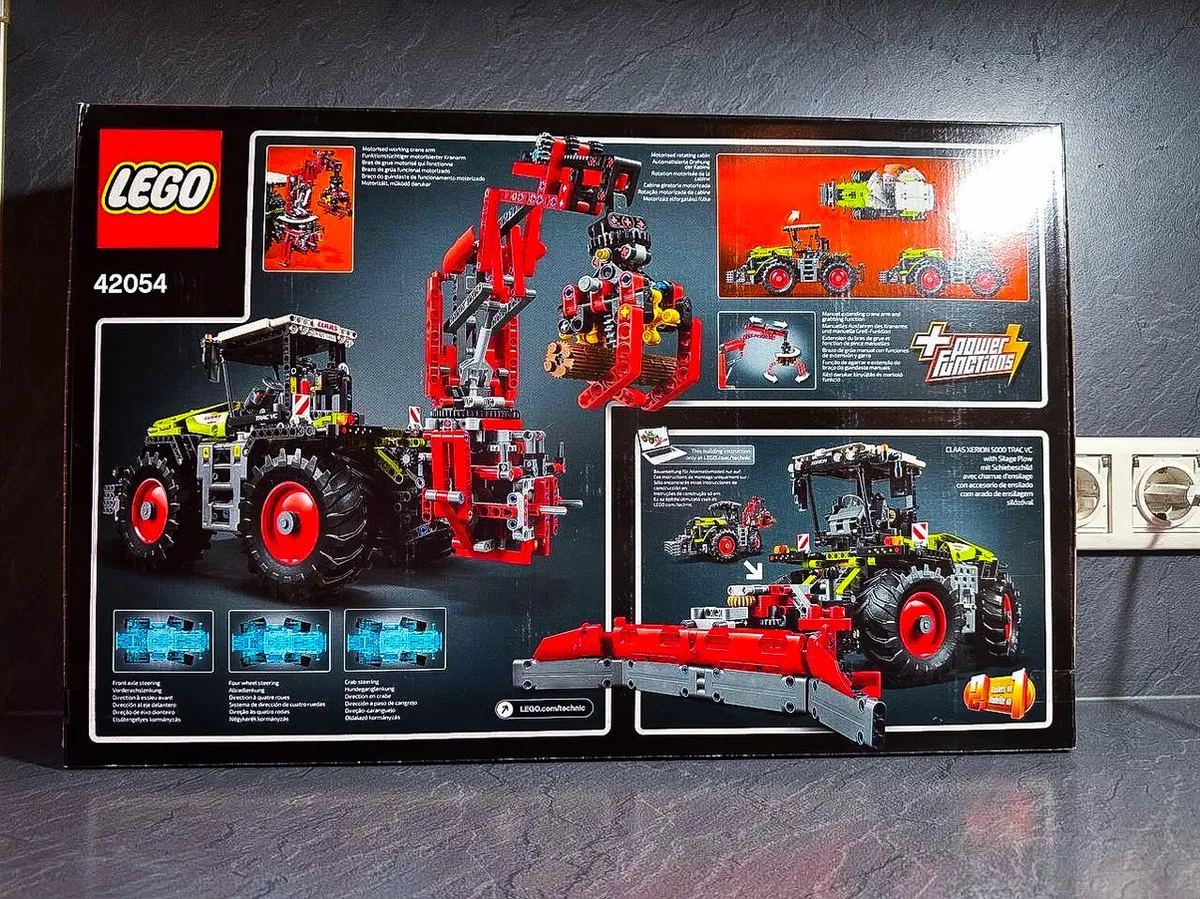 LEGO Technic Claas Xerion 5000 TRAC VC 42054 - afbeelding 2 van 6