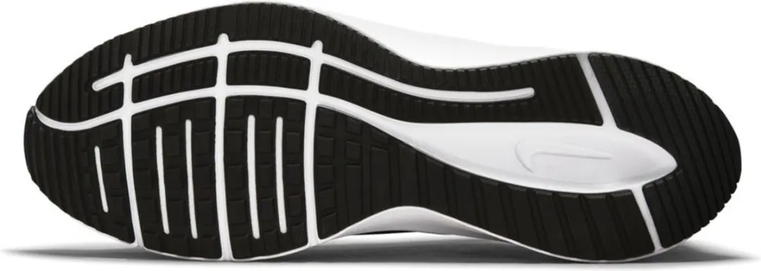 Nike Quest 4 Sportschoenen 42.5 - Zwart/Wit