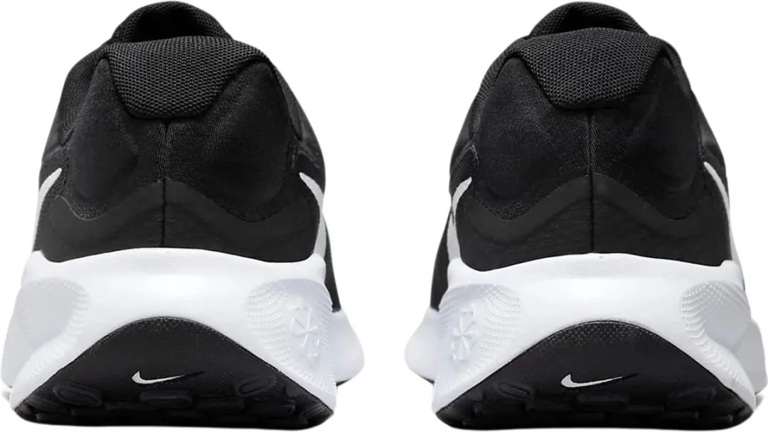 Nike Revolution 7 Sportschoenen - Maat 47 - Zwart/Wit