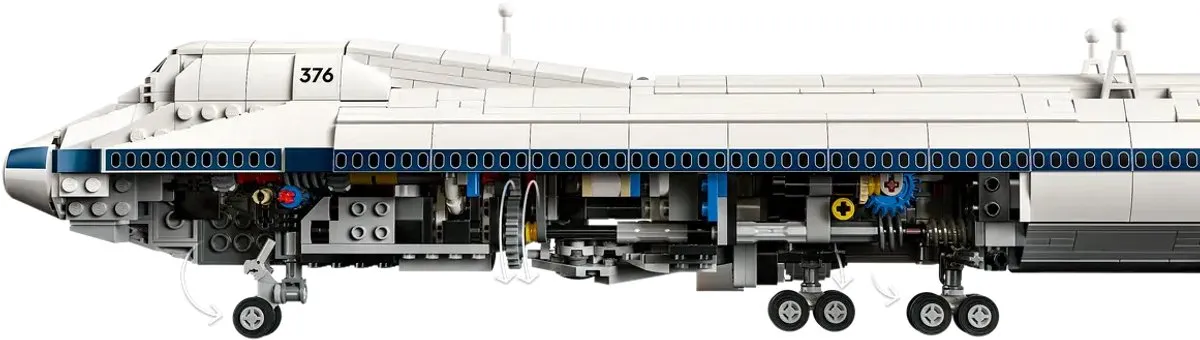 LEGO Icons Shuttle Carrier Aircraft 10360 - 2417 Stukken - Wit