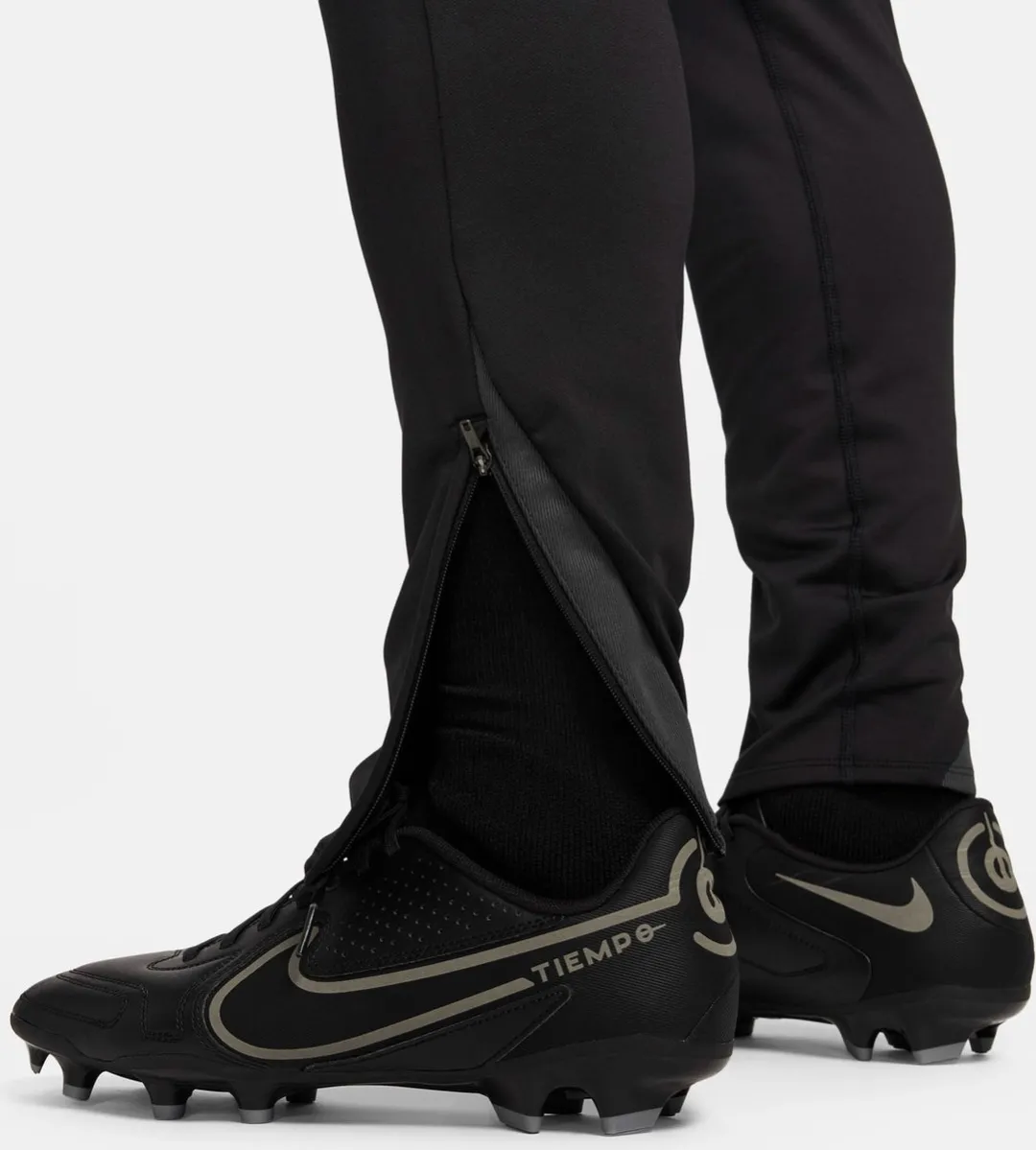 Nike Dri-FIT Strike Trainingsbroek Heren S - FN2405-010