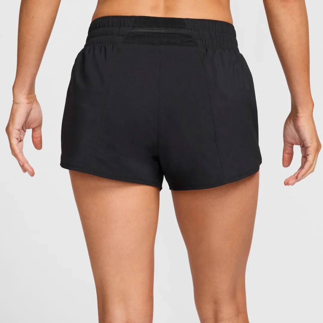 Nike One Swoosh Short Dames M - Zwart