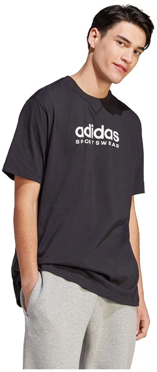 adidas Sportswear All SZN Graphic T-shirt IC9815 - M - Zwart