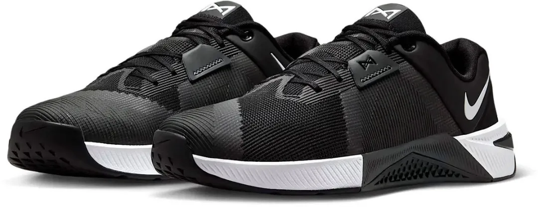 Nike Mecton 10 Sportschoenen Heren HJ1875-002 - 44.5 - Zwart/Wit