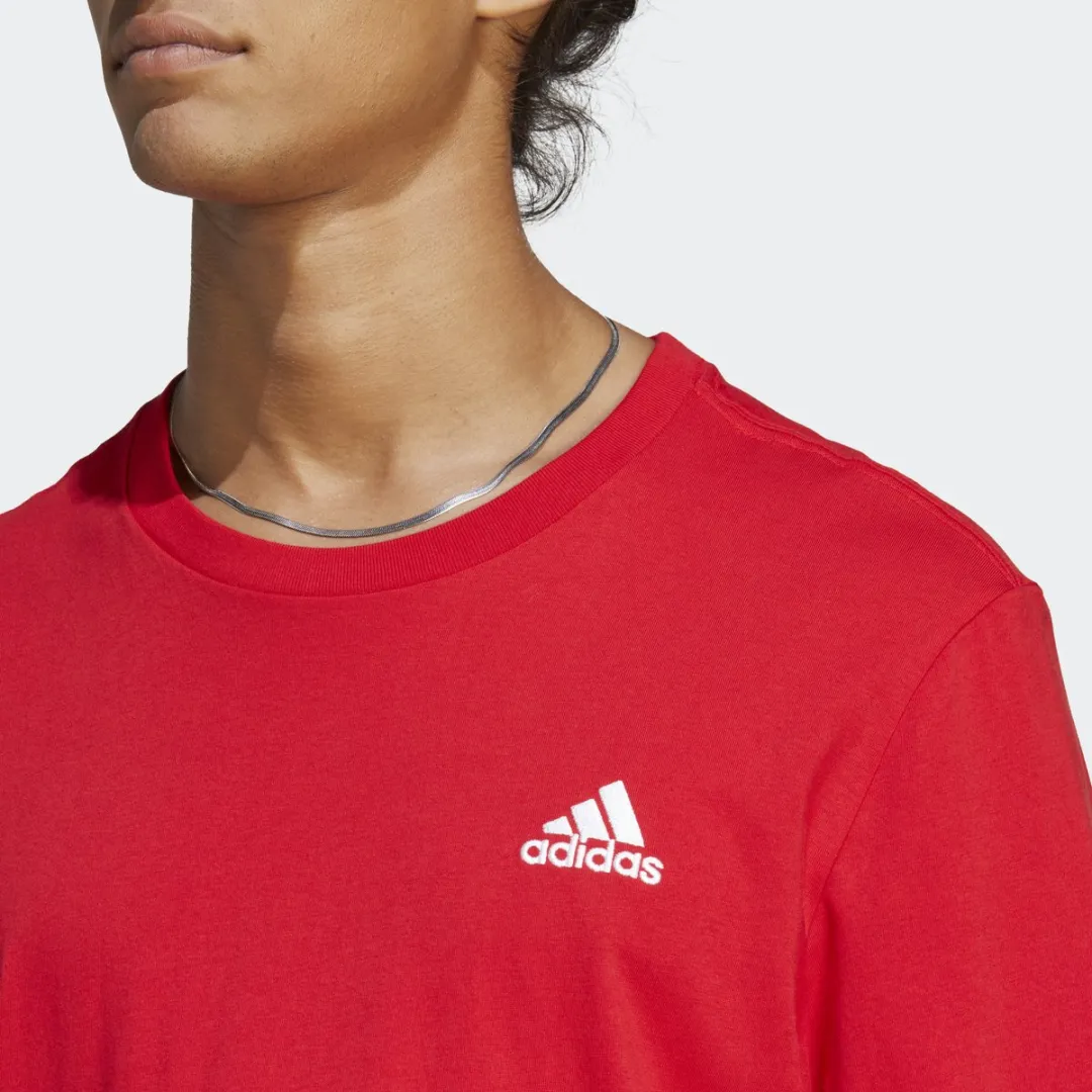 adidas Sportswear Essentials T-shirt IC9290 - Rood - M