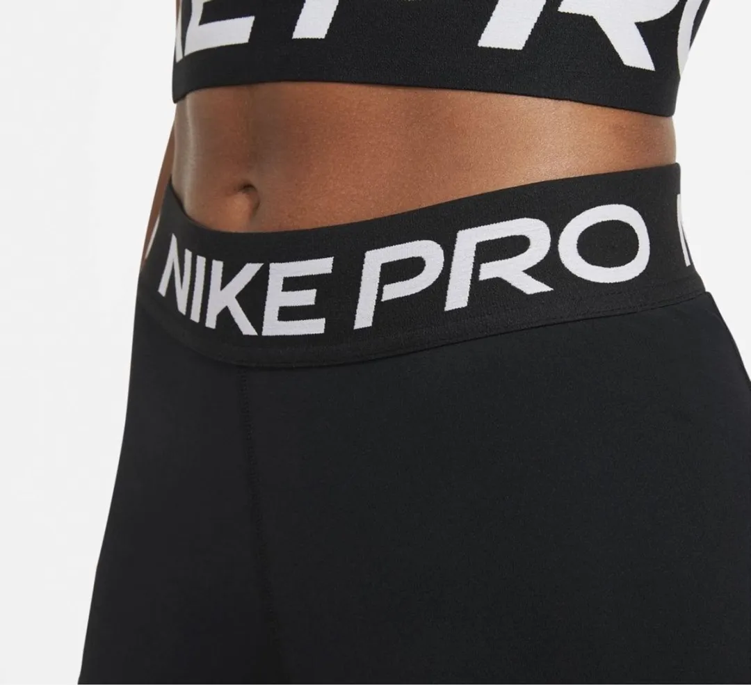 Nike Pro 365 3In Sportbroek Dames L - Zwart