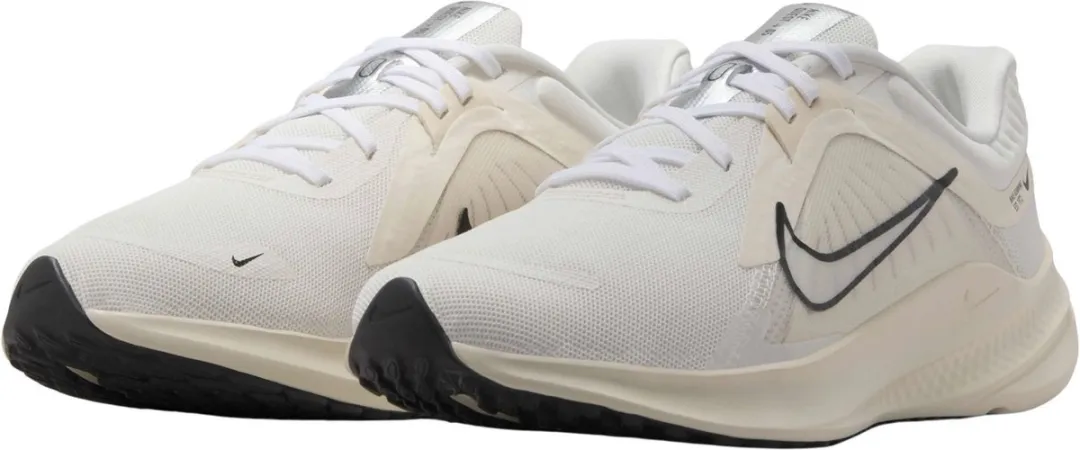 Nike Quest 5 Hardloopschoenen DD9291-104