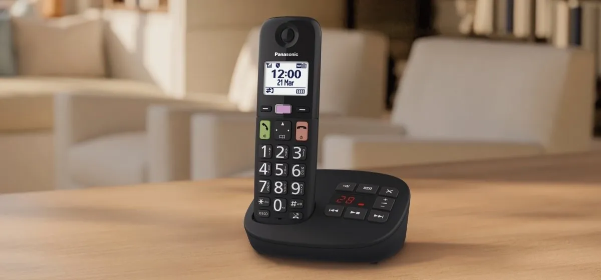 Panasonic KX-TGU130EXB Seniorentelefoon - 1 Handset - Antwoordapparaat - Zwart