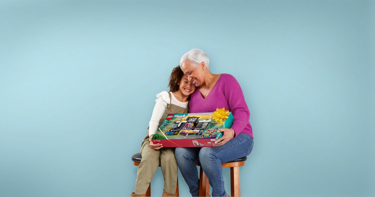 LEGO Friends Toerbus van popster - 42619