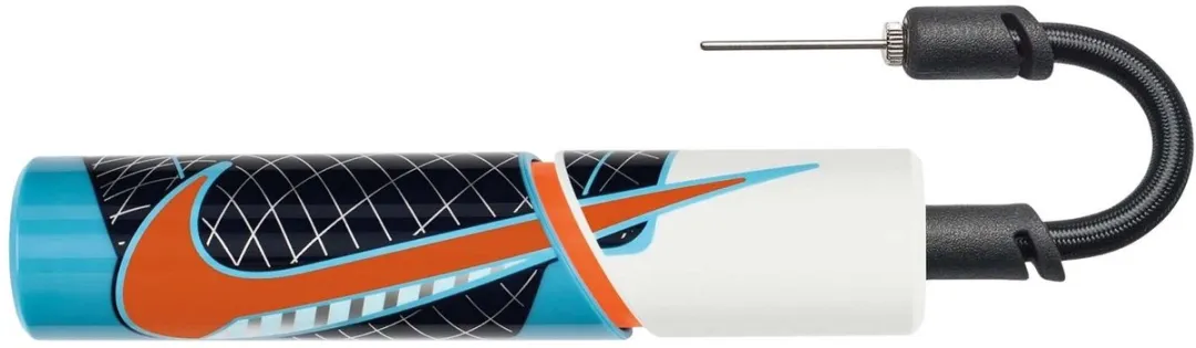 Nike Essential Ballenpomp
