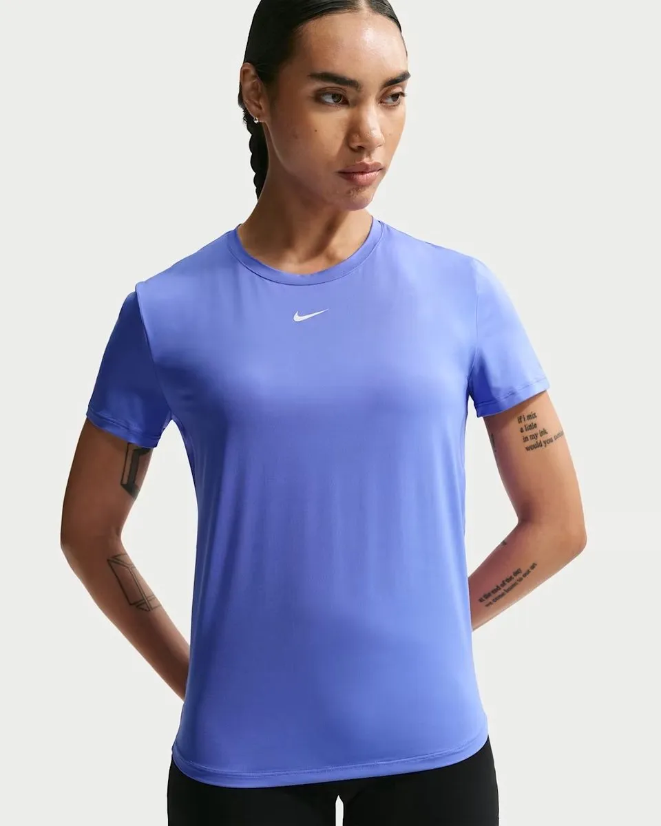 Nike One Classic Women's Dri-FIT Training T-shirt FN2798-503 - Paars