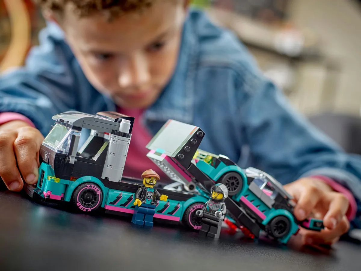 LEGO City Raceauto & Transporttruck 60406 - 328 Stukken - afbeelding 3 van 6