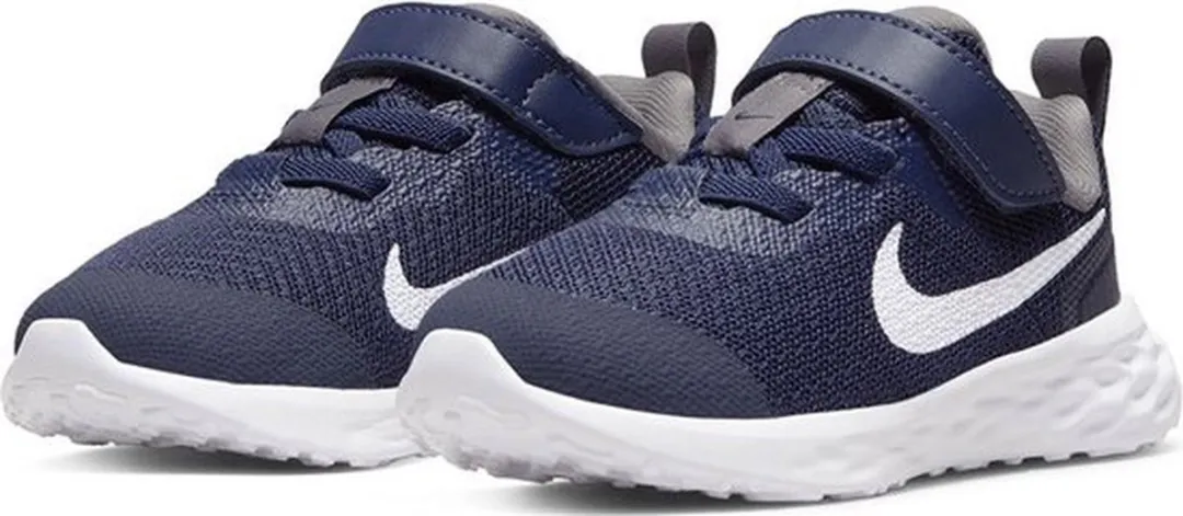 Nike Revolution 6 NN TDV Kinderschoenen 19.5 - DD1094